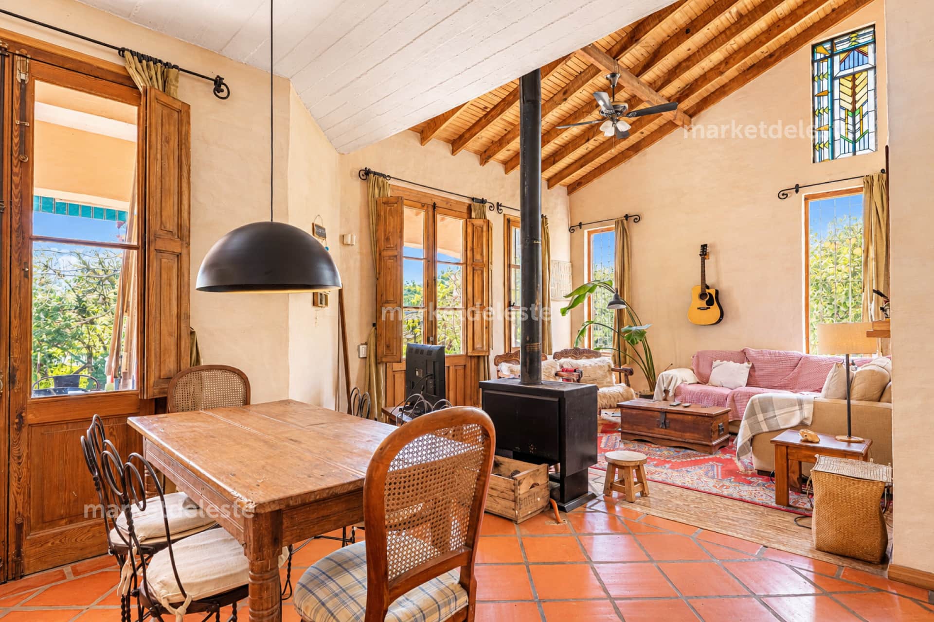 Property main image