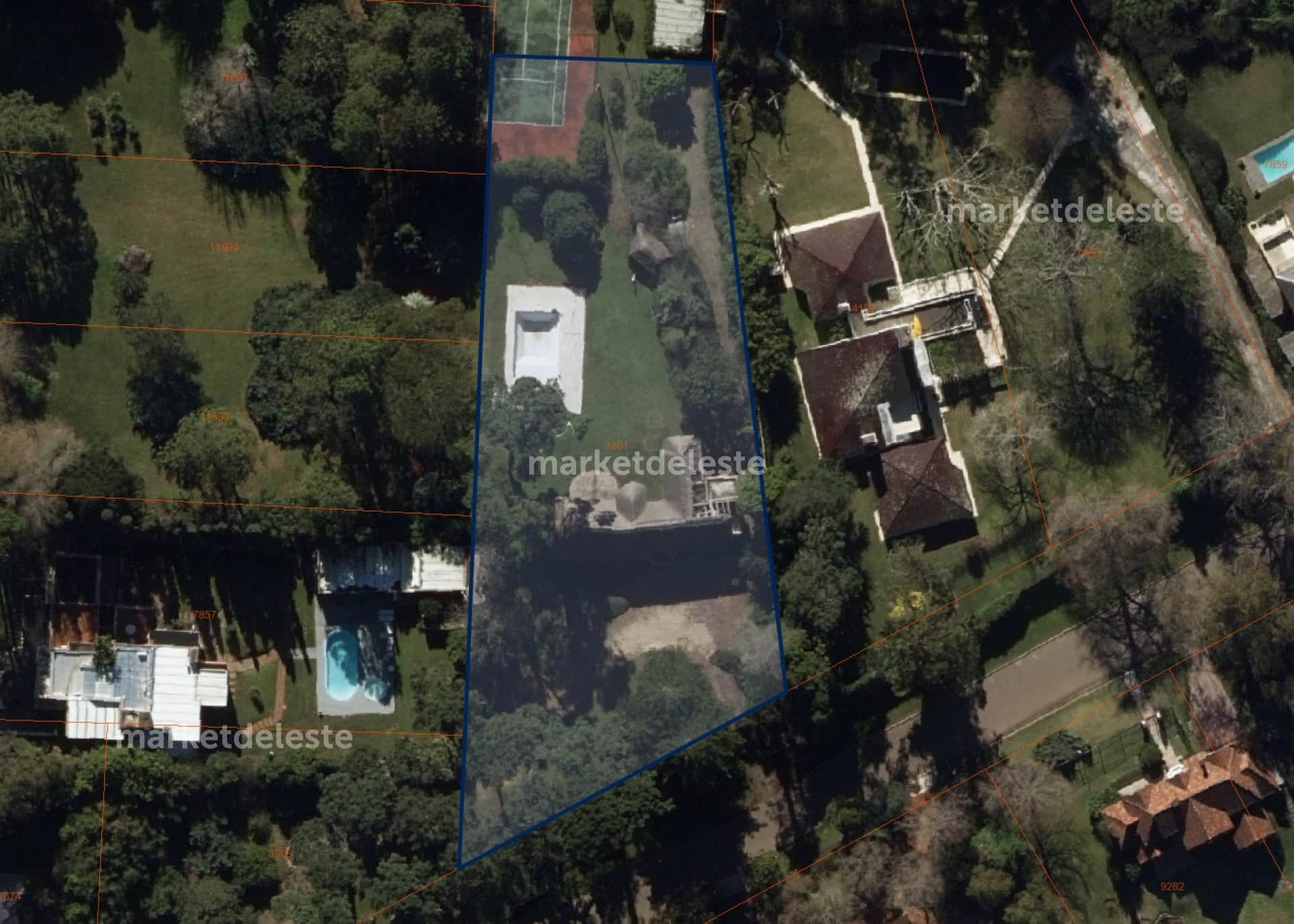Property main image